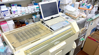 自由堂薬局の調剤器具