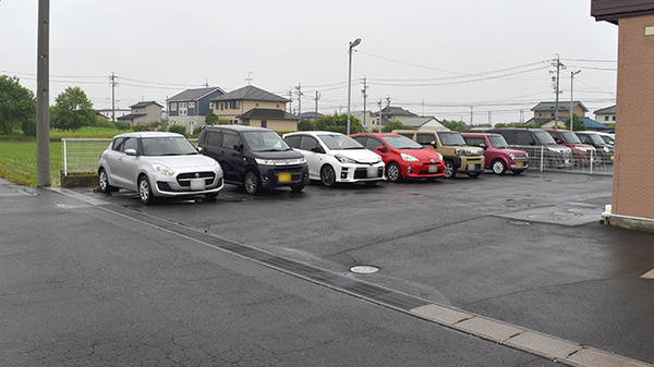 田中調剤薬局の駐車場