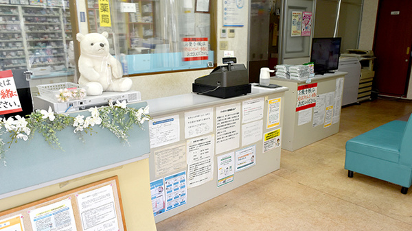 プライム調剤薬局 久方店の受付/カウンター