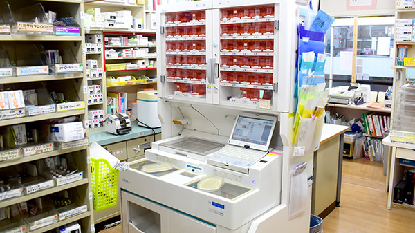 えひめ調剤薬局の調剤器具