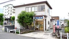 守谷薬局の外観