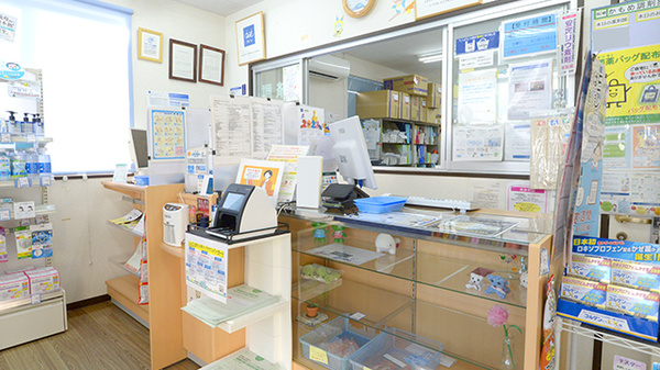 ＳＦＣ薬局かもめ店の受付/カウンター