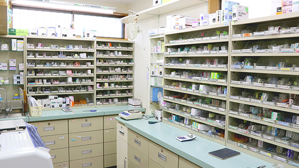 あい薬局川尻店の調剤室