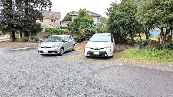 こうのす薬局の駐車場