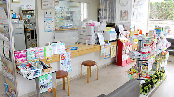さらさ調剤薬局の受付/カウンター