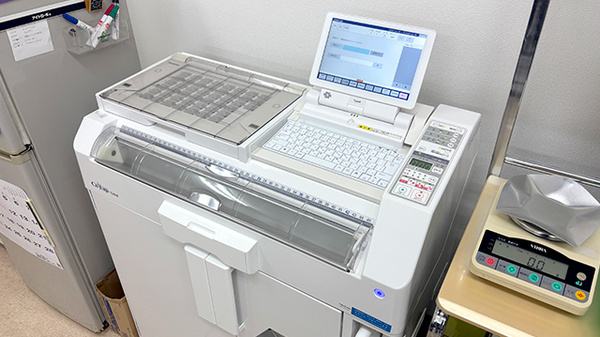 山口薬局桜ケ丘店の調剤器具