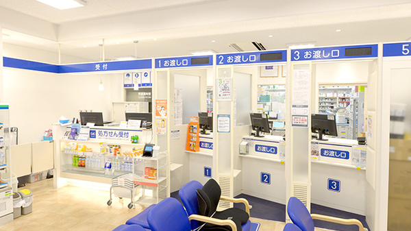 クオール薬局取手店の受付/カウンター