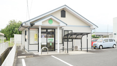 有限会社あしだ薬局上村店の外観