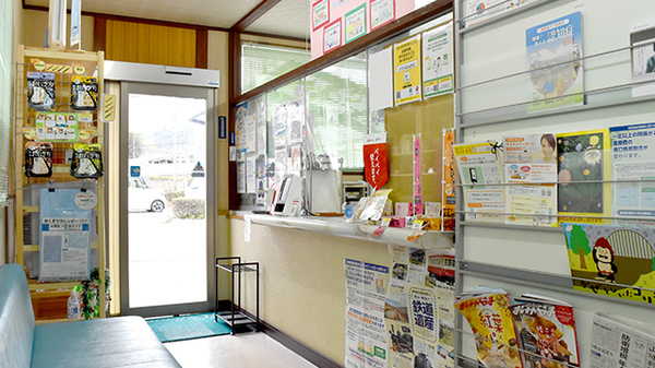 宇野薬局の受付/カウンター