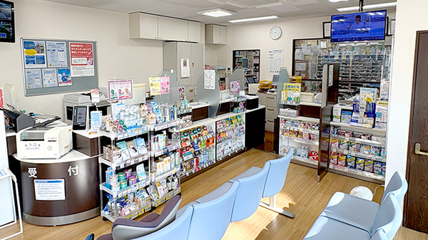 日本調剤　井笠薬局の受付/カウンター