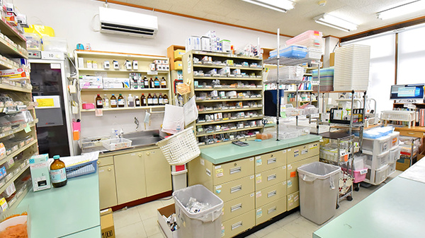 ゆい薬局の調剤室
