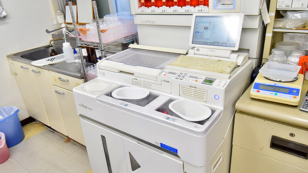 ゆい薬局 長田店の調剤器具