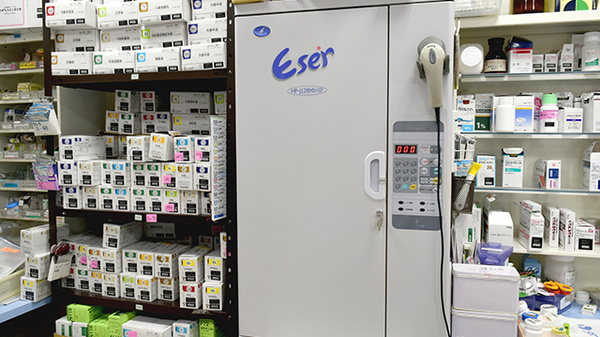屋嘉比薬局の調剤器具