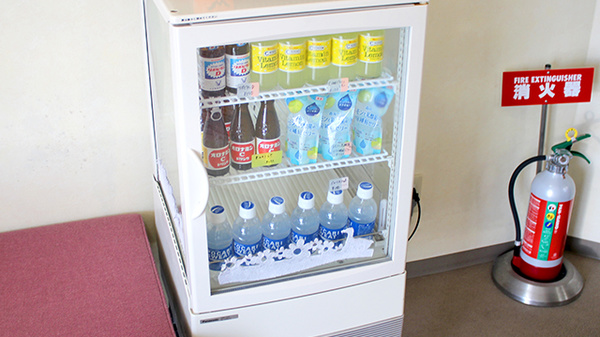 有限会社エメラルド薬局山岸店の飲食物