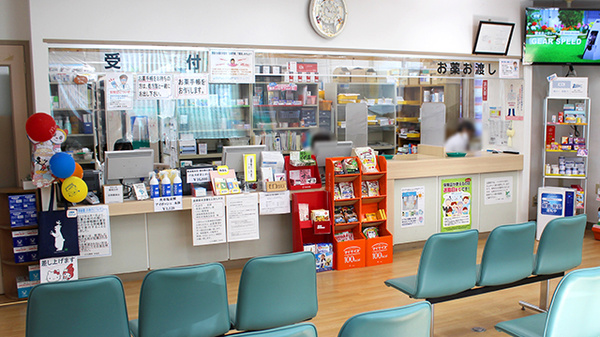 コスモ薬局中央店の受付/カウンター