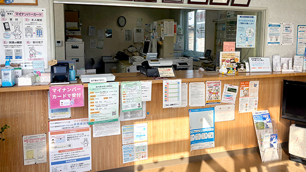 ながい薬局の受付/カウンター