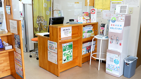 アイワ薬局柳津店の受付/カウンター