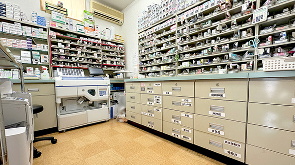 いるか調剤薬局の調剤室