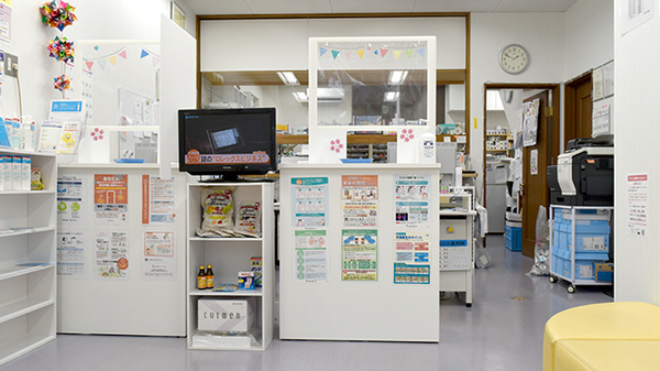 エース薬局広見店の受付/カウンター