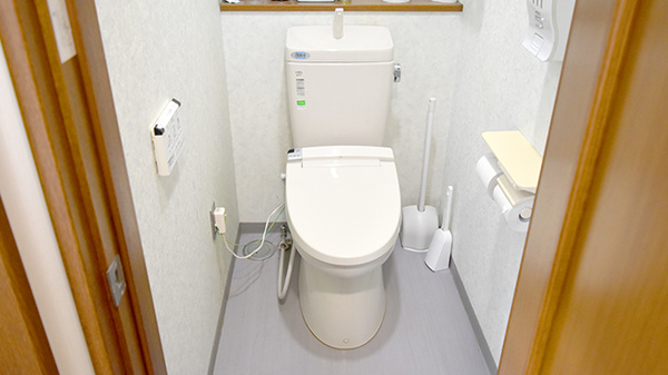 エース薬局広見店のお手洗い