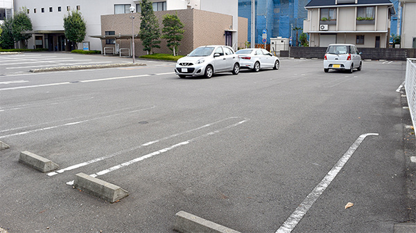 コトブキ調剤薬局　岐阜加納店の駐車場