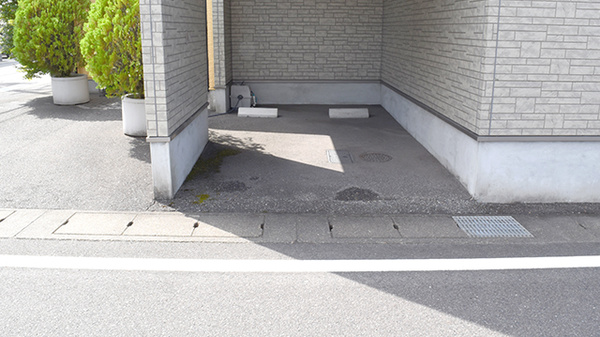 有限会社のぞみ薬局市橋店の駐車場