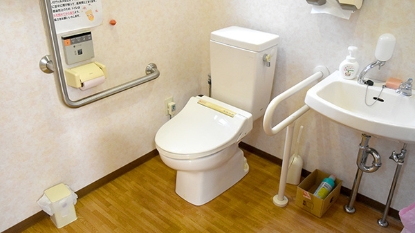 ファースト調剤薬局郡上八幡店のお手洗い