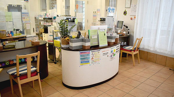 花山手あおば薬局の受付/カウンター
