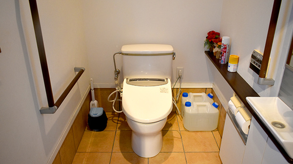 花山手あおば薬局のお手洗い