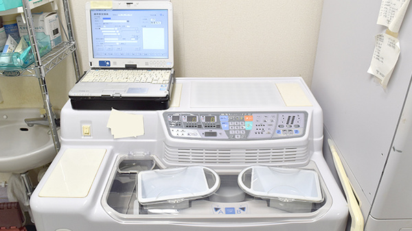 岩本調剤薬局天神橋店の調剤器具