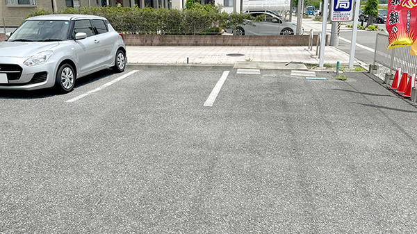 キクユウ薬局の駐車場