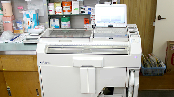 たかぎ薬局鹿又店の調剤器具