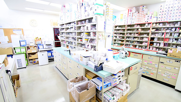 ファーマライズ薬局　石巻店の調剤室