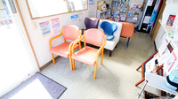 銀杏町トラスト調剤薬局の待合スペース