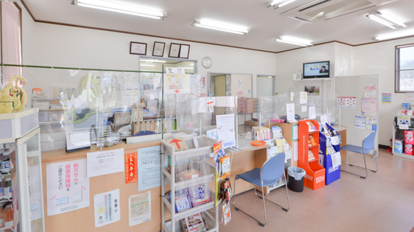 本吉調剤薬局の受付/カウンター