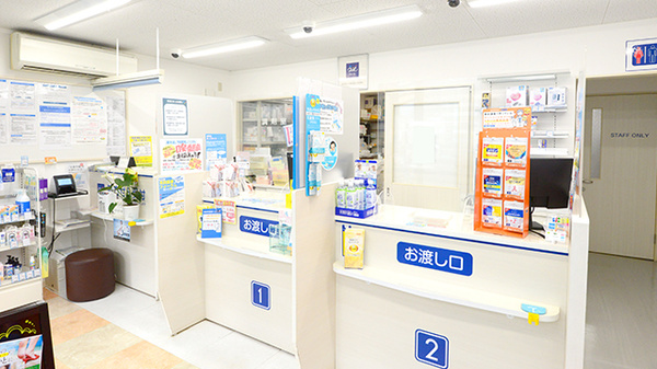 クオール薬局しじょう店の受付/カウンター