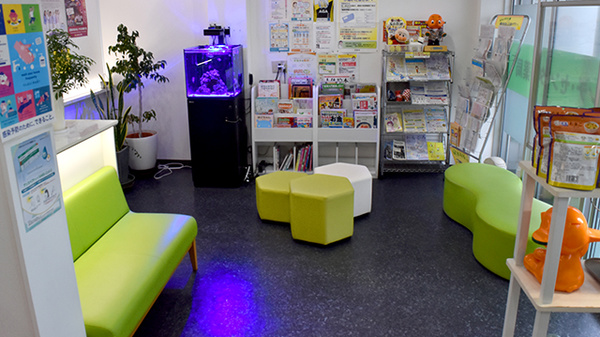 ダンチ・センター薬局　市役所前店の待合スペース