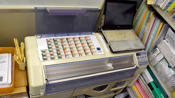 ダンチ・センター薬局の調剤器具