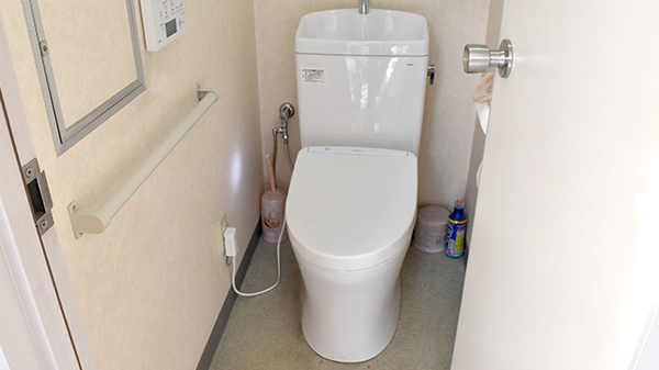 はたけやま薬局のお手洗い