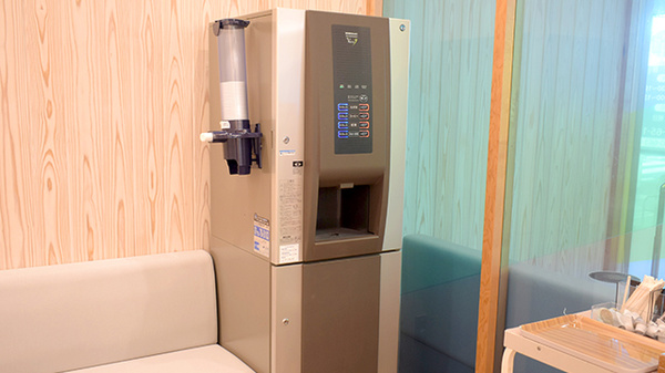 まいづる薬局国立前のフリーサービス