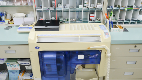 まつなし薬局の調剤器具