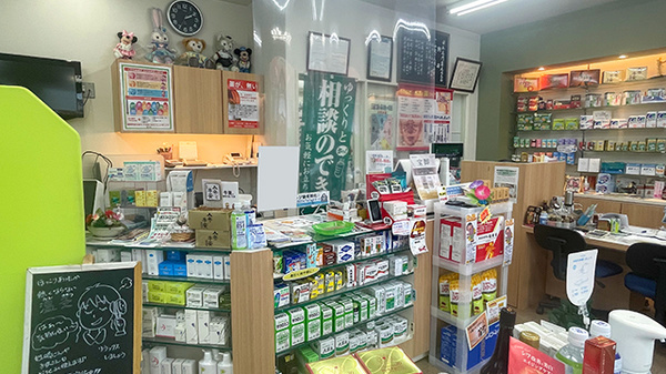 三和薬局の受付/カウンター
