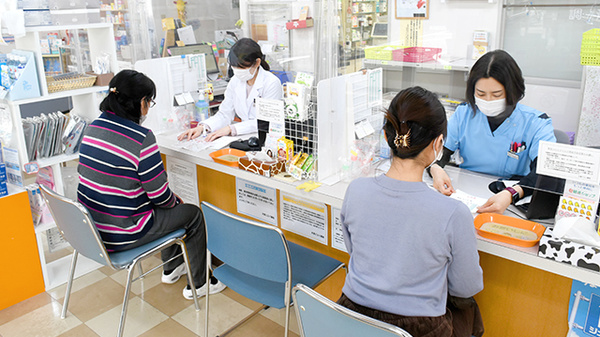 大津ごふく薬局の服薬指導対応