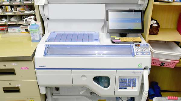大津ごふく薬局の調剤器具