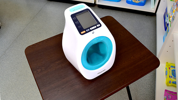 くらしの薬局阿村店の血圧計