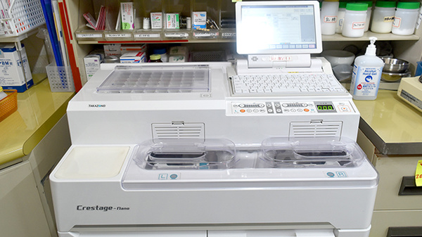 元町薬局の調剤器具