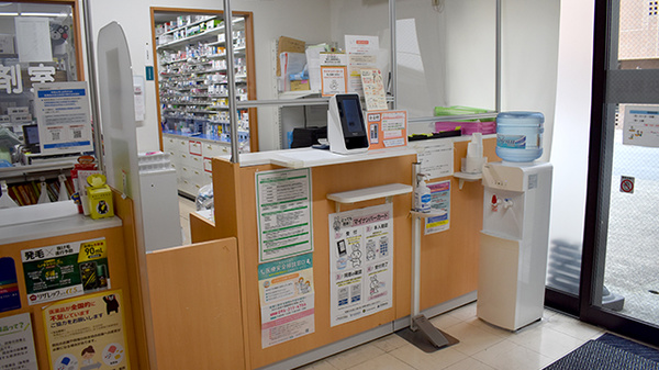 アガペ熊本中央薬局の受付/カウンター