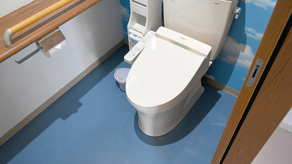 水前寺ごふく薬局のお手洗い