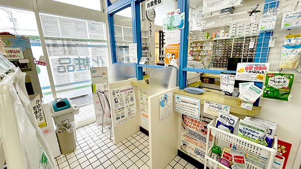 清風薬局サンロード湯前店の受付/カウンター
