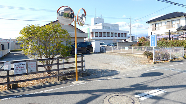 クオール薬局中泉町店の駐車場